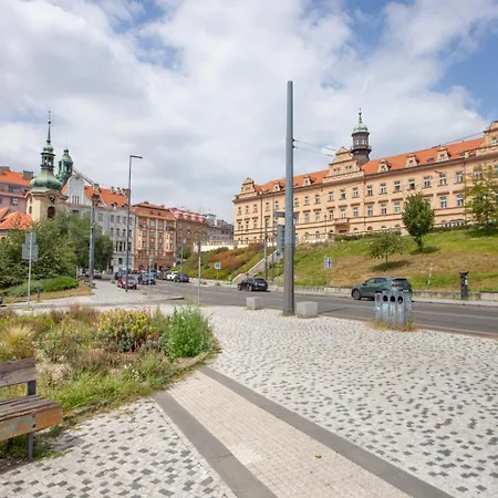 Blueground 10 Renovated Furnished Prg-17 * Prag